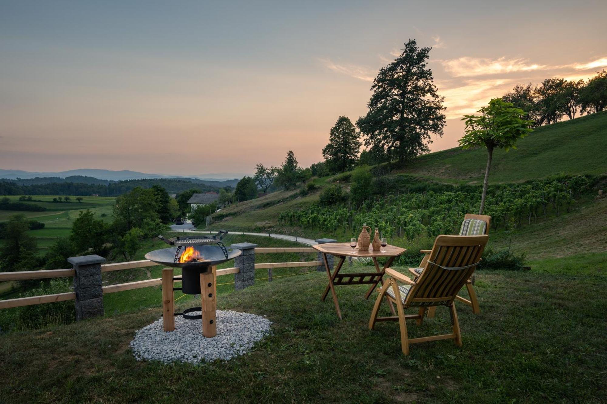 Vineyard Cottage Krivic Trebelno Екстер'єр фото